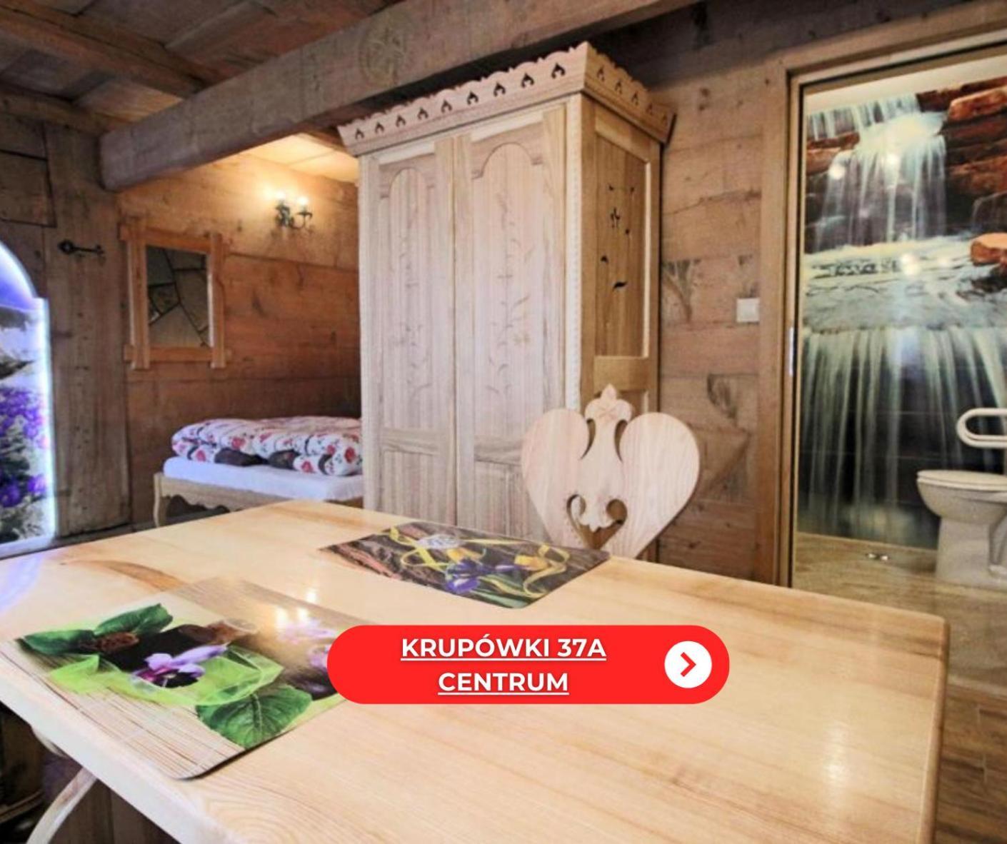 Goralski Domek Walus Zakopane - Scisle Centrum - Jedyny Domek Na Krupowkach Kültér fotó