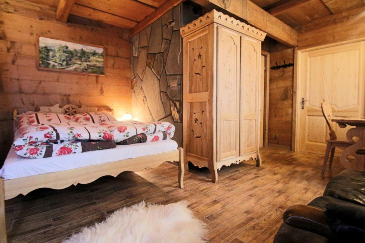 Goralski Domek Walus Zakopane - Scisle Centrum - Jedyny Domek Na Krupowkach Kültér fotó